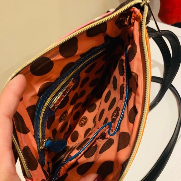 Nicole Lee crossbody bag - Picture 3 of 5